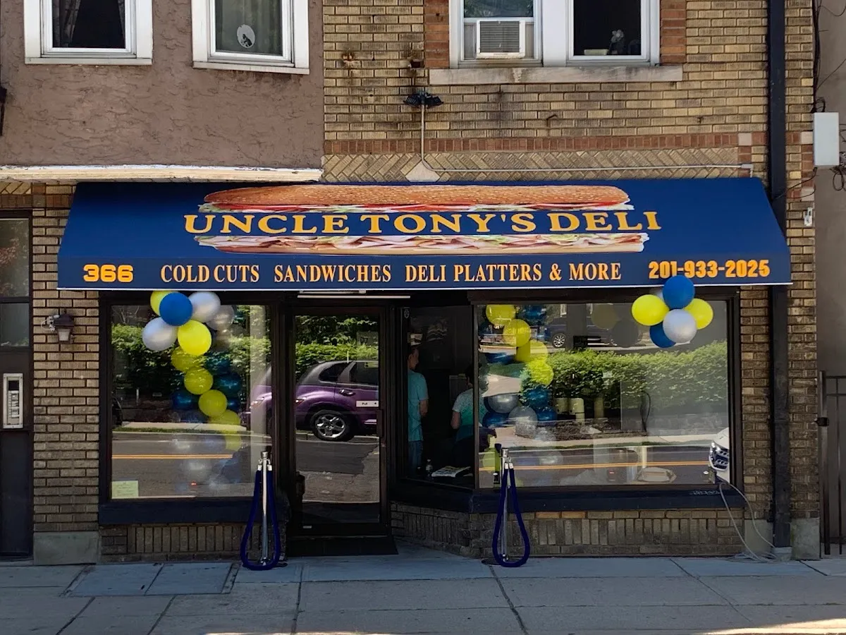 Uncle Tony’s Deli photo 5