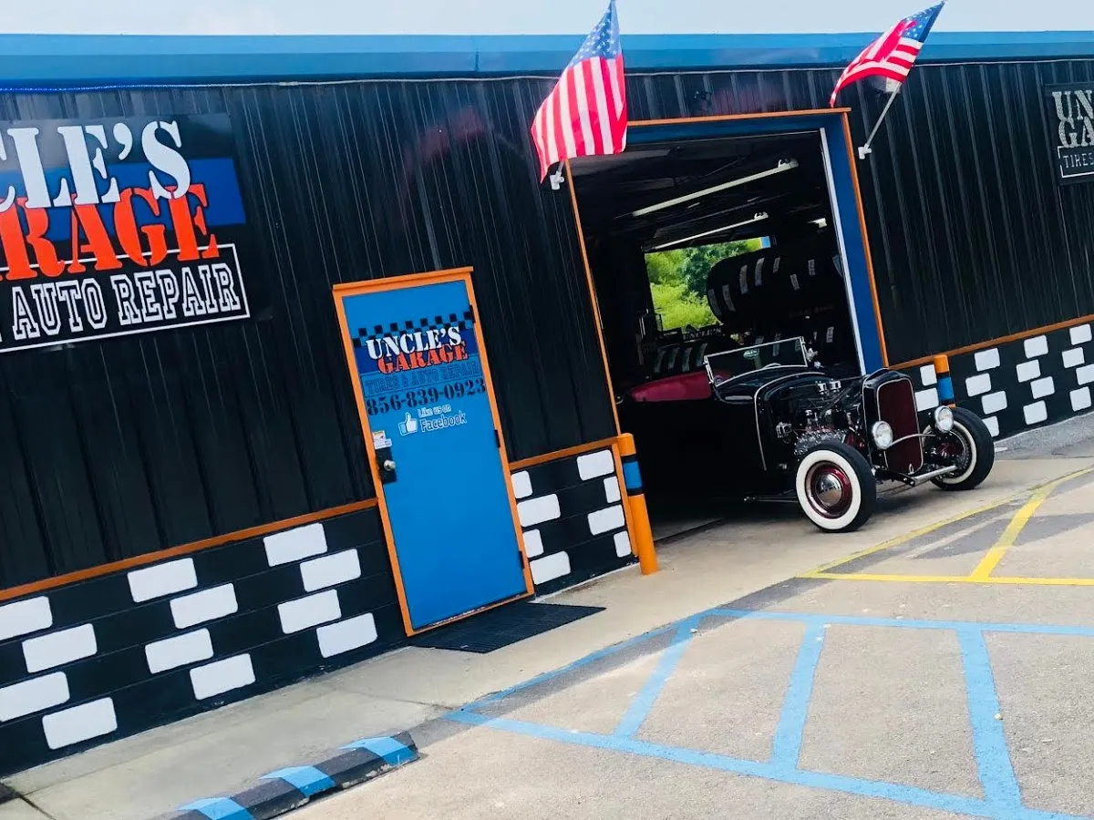 Uncle's Garage