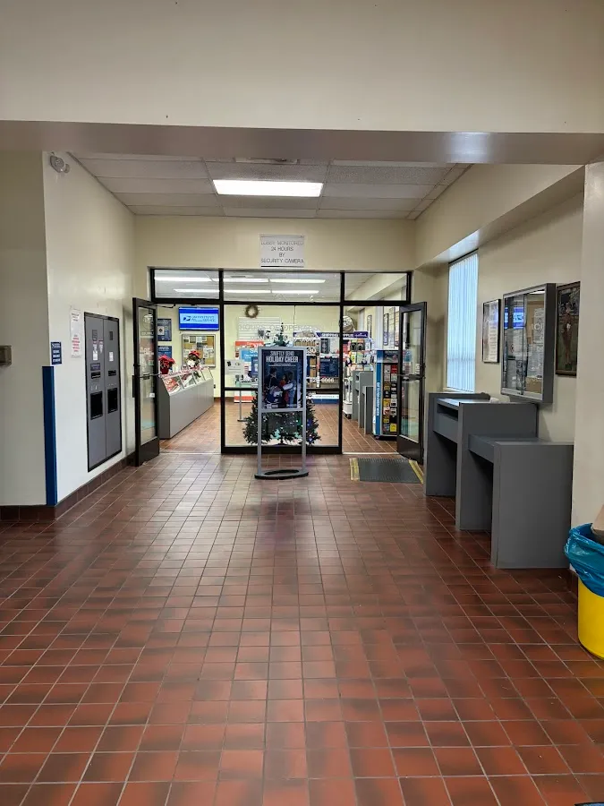 United States Postal Service photo 3