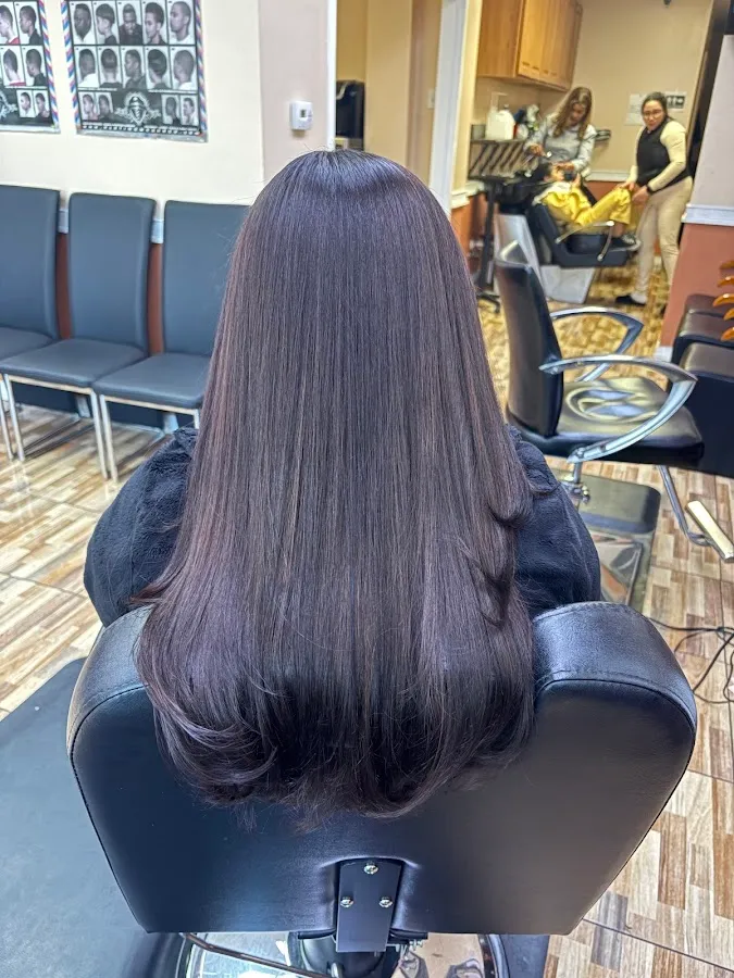 Universal unisex hair salon photo 5