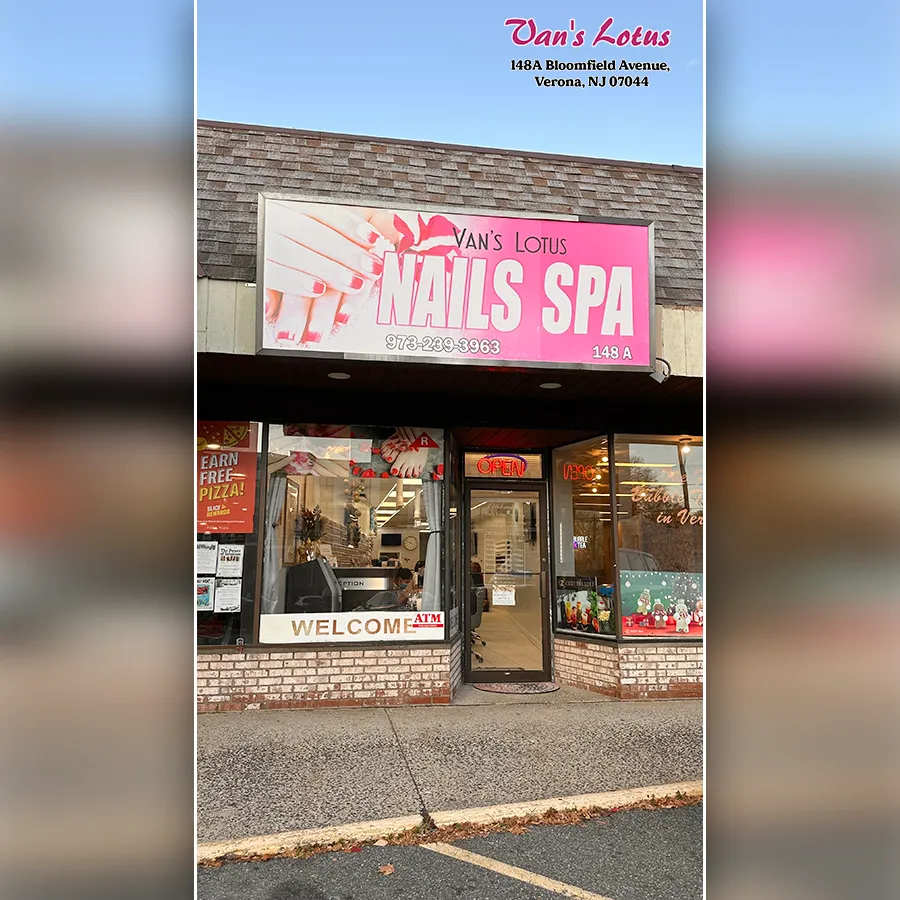 Van's Lotus Nails Spa photo 2