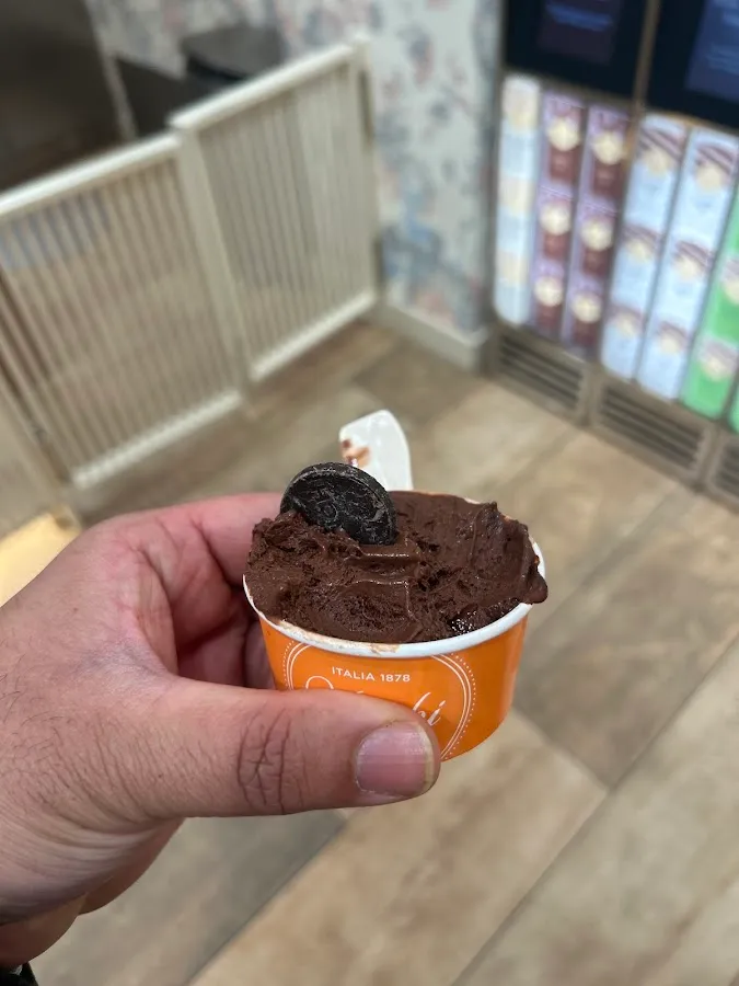 Venchi Chocolate & Gelato GSP photo 5