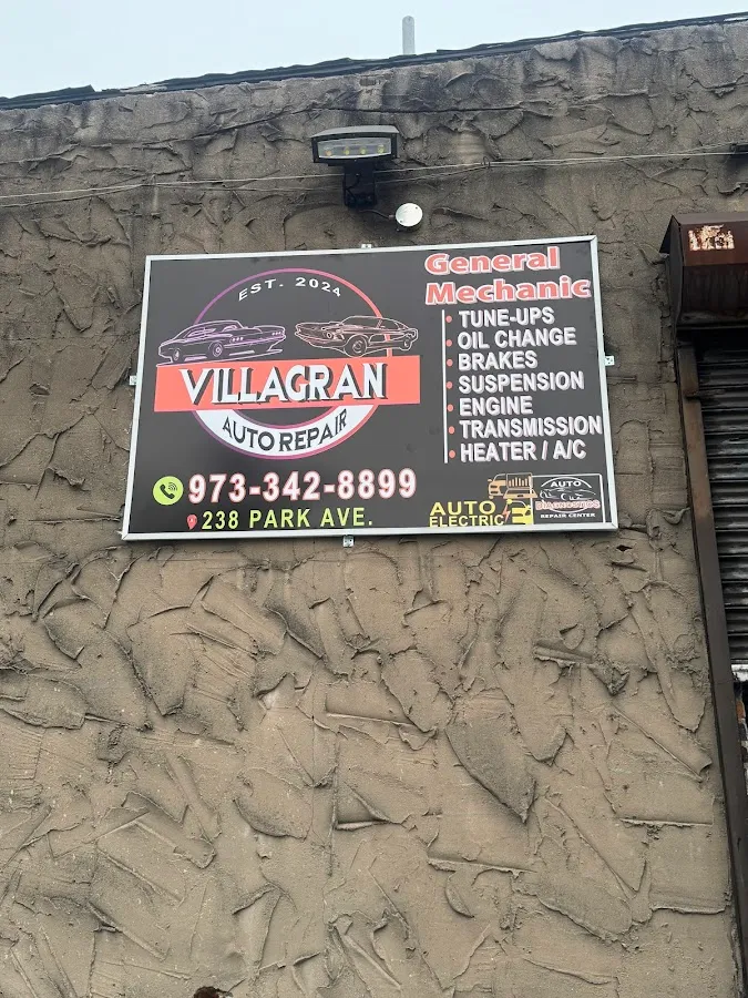 Villagran auto repair photo 2
