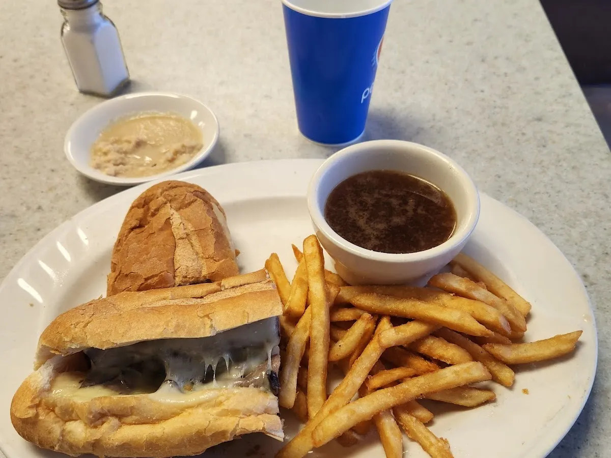 Vincenzo's Little Italy 🍕🇮🇹🍝 photo 3