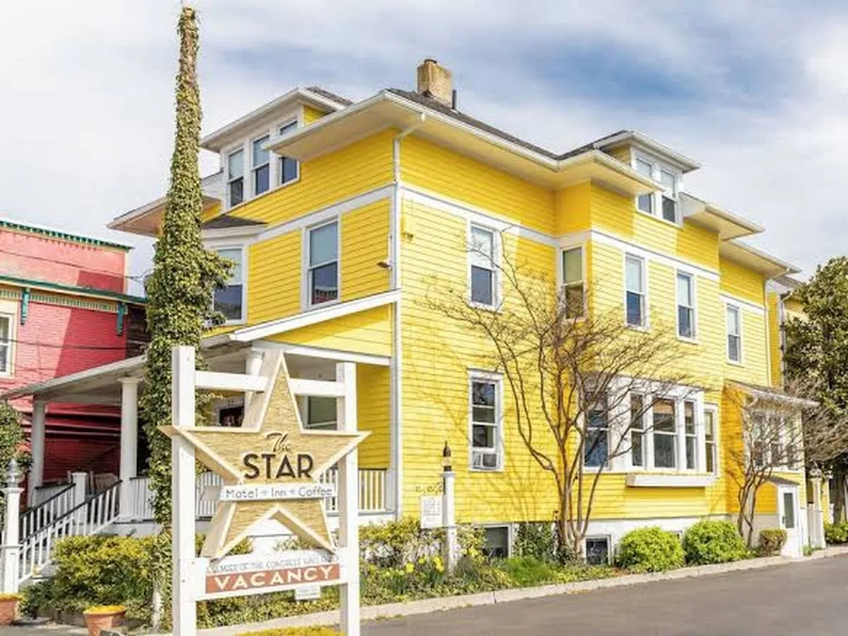 Virginia Hotel & Cottages photo 4