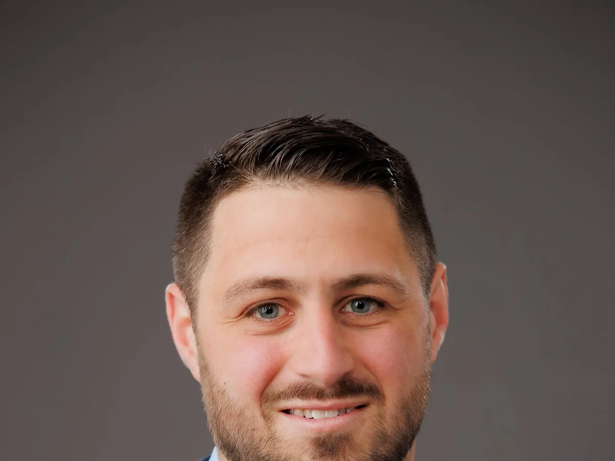 Virginia Williams, COLDWELL BANKER ARGUS REAL ESTATE photo 4