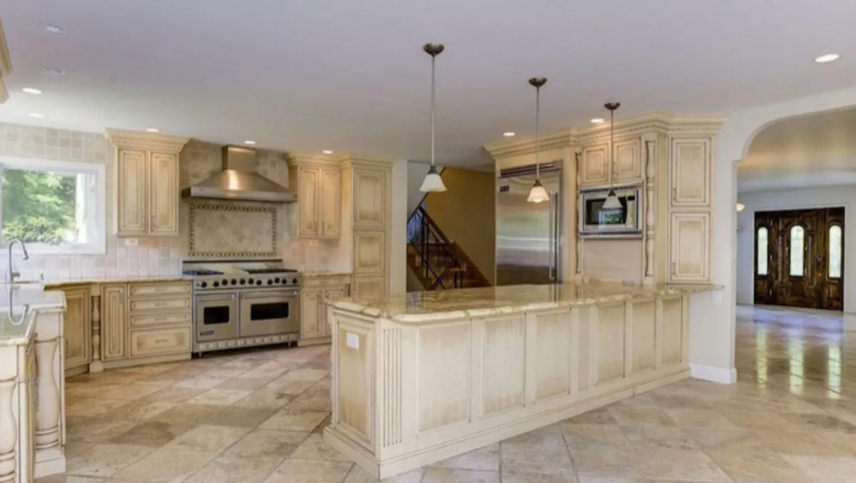 VISION CONSTRUCTION AND REMODELING LLC photo 2