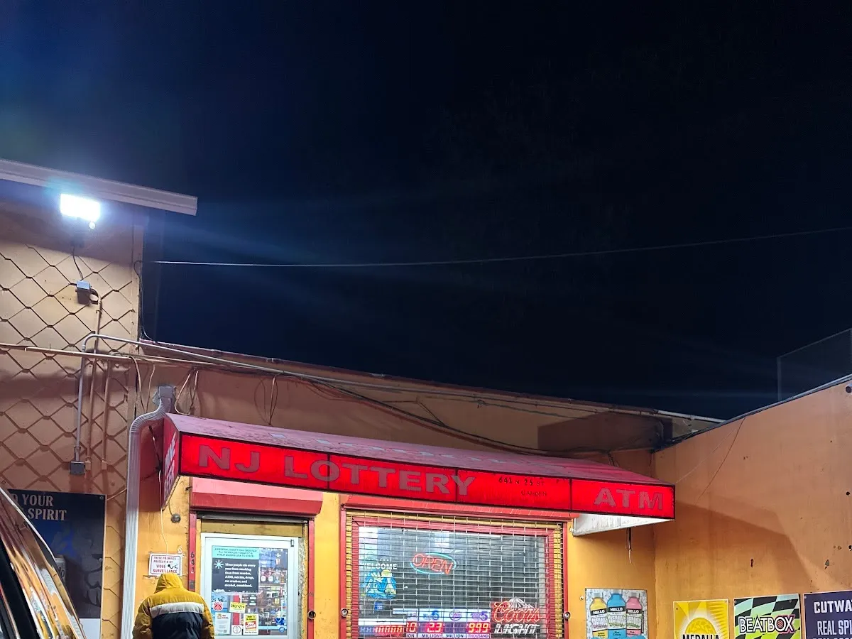 Vizcaya Liquors 🍾 🍻 🍸