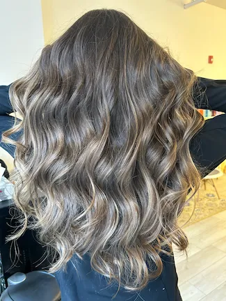 Volume Hair Studio