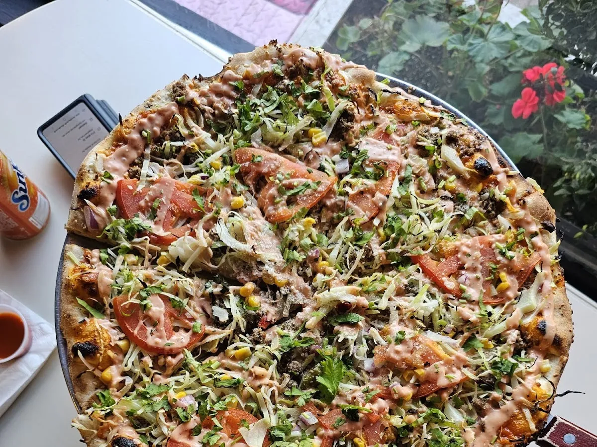 Wahizza Pizzeria & Restaurant ( Italian ) photo 3