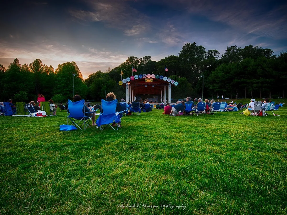 Washington Lake Park
