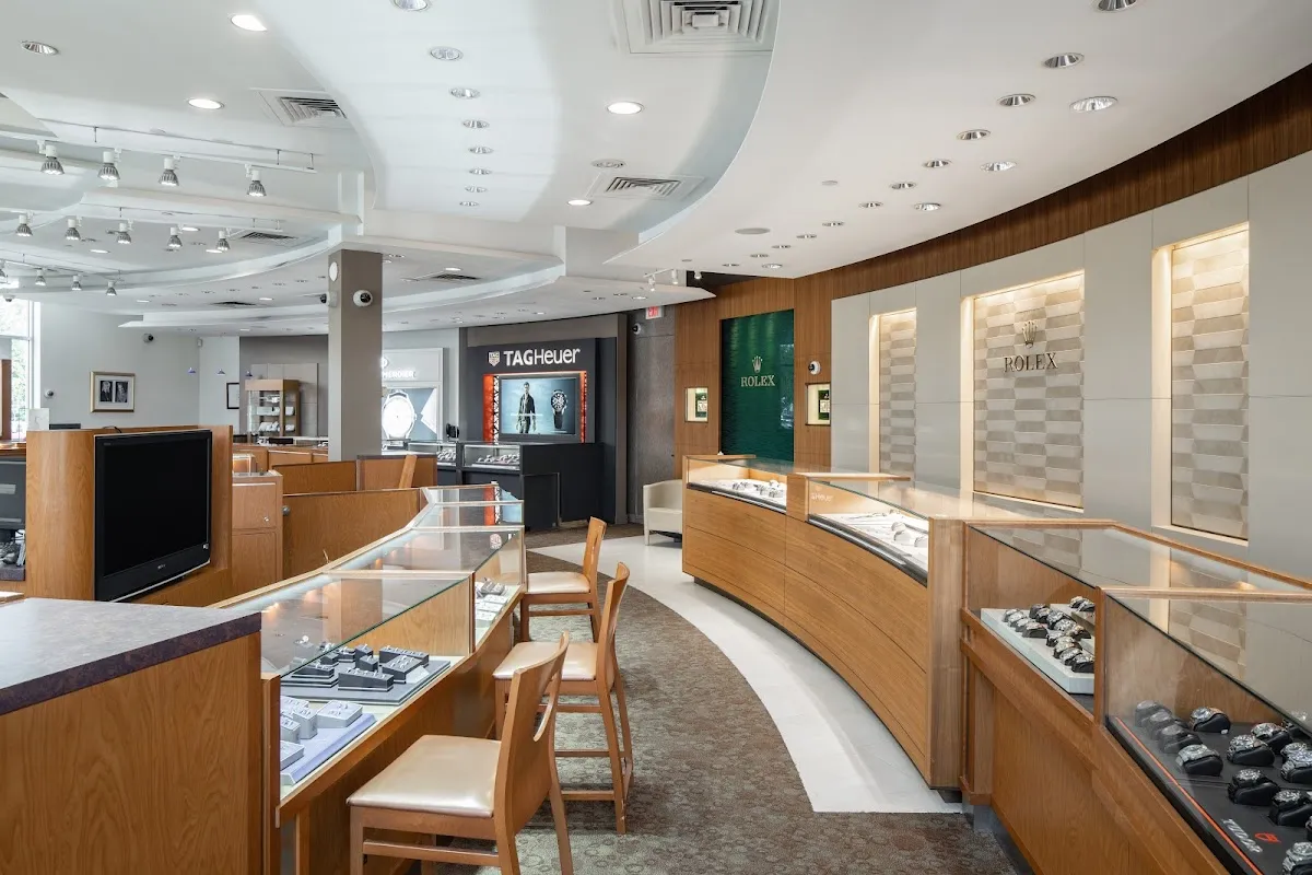 Watches of Switzerland photo 5