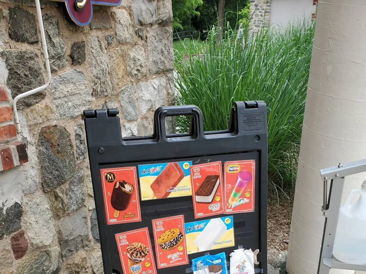 Waters Edge Cafe photo 2