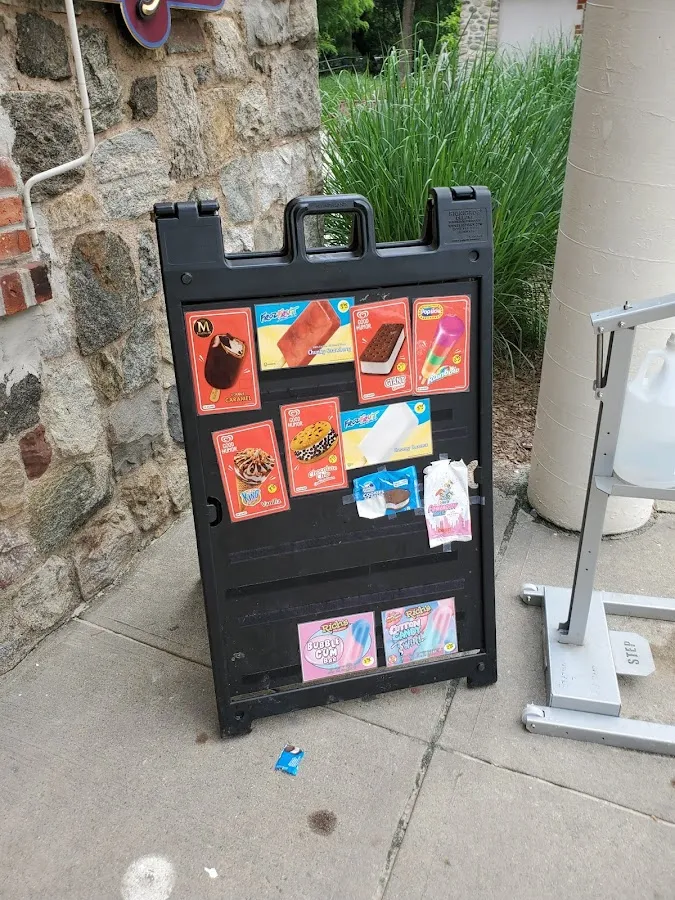 Waters Edge Cafe photo 3