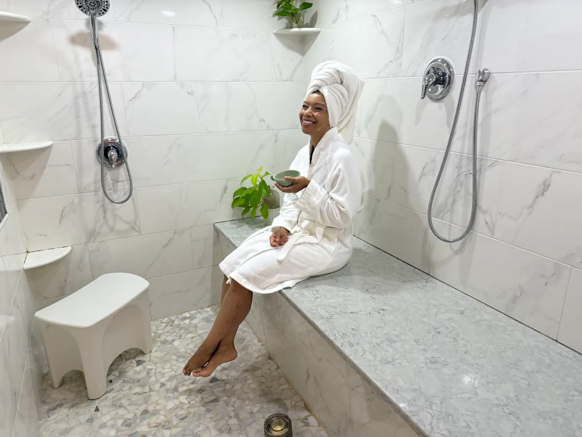 Weiโs Day Spa - Massage + Facial