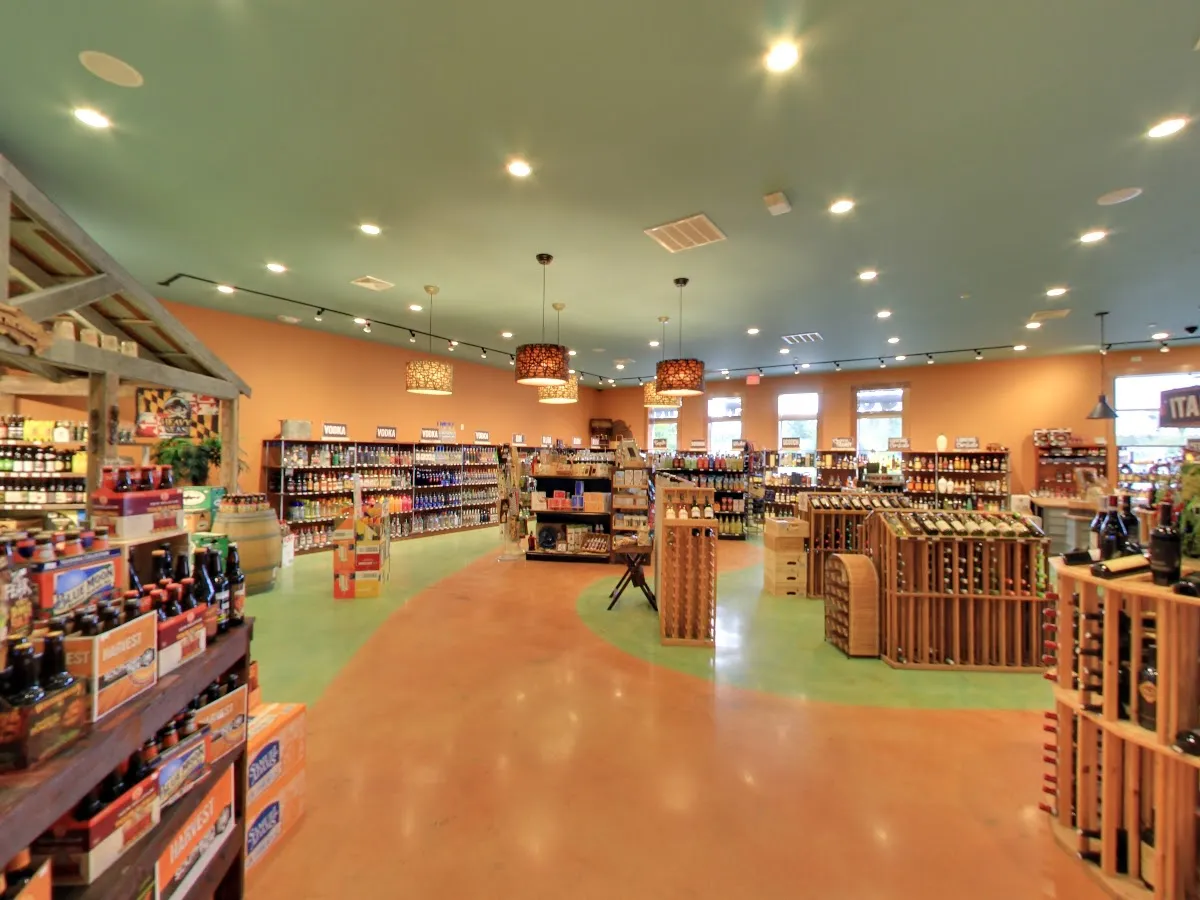 West-O Bottle Shop photo 5