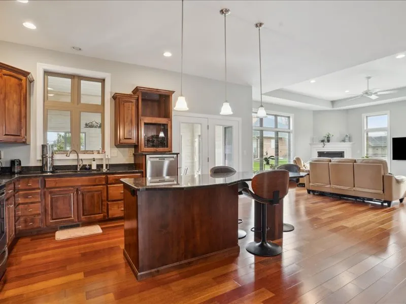 White Oak Painting photo 2