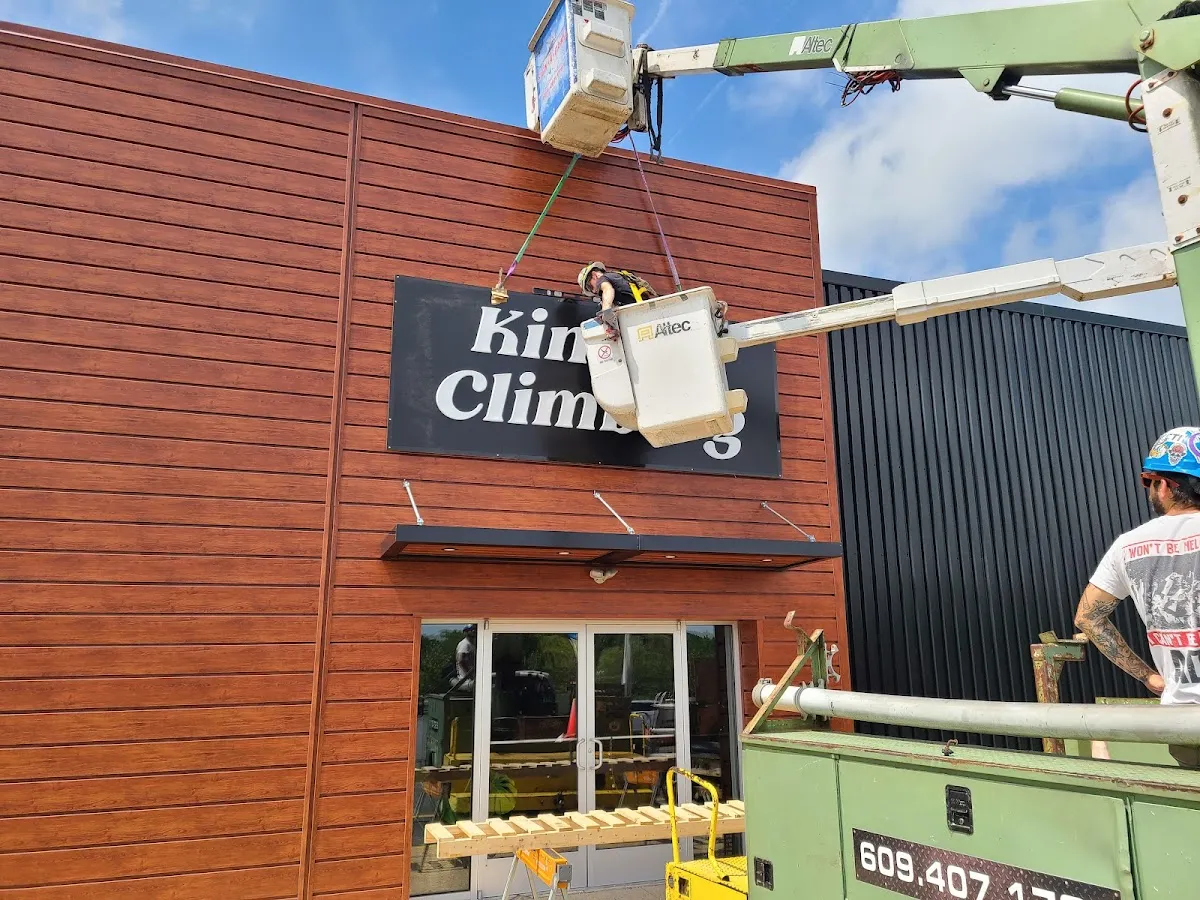 Williamstown Shopping Center photo 2