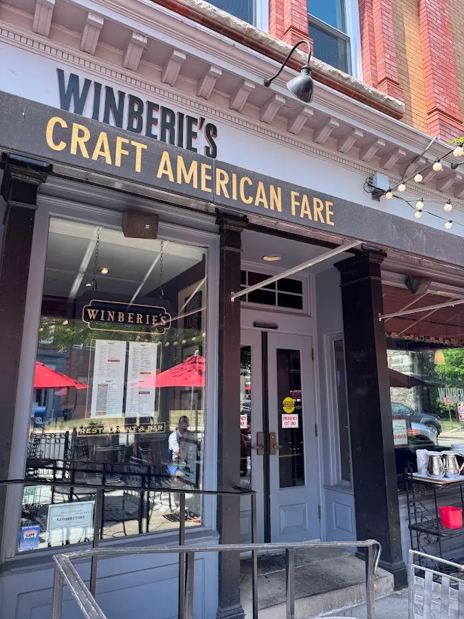 Winberie's Restaurant & Bar photo 2