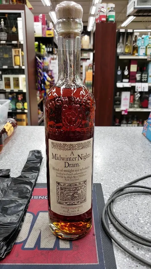 WINE BARREL Discount Liquor Store photo 4