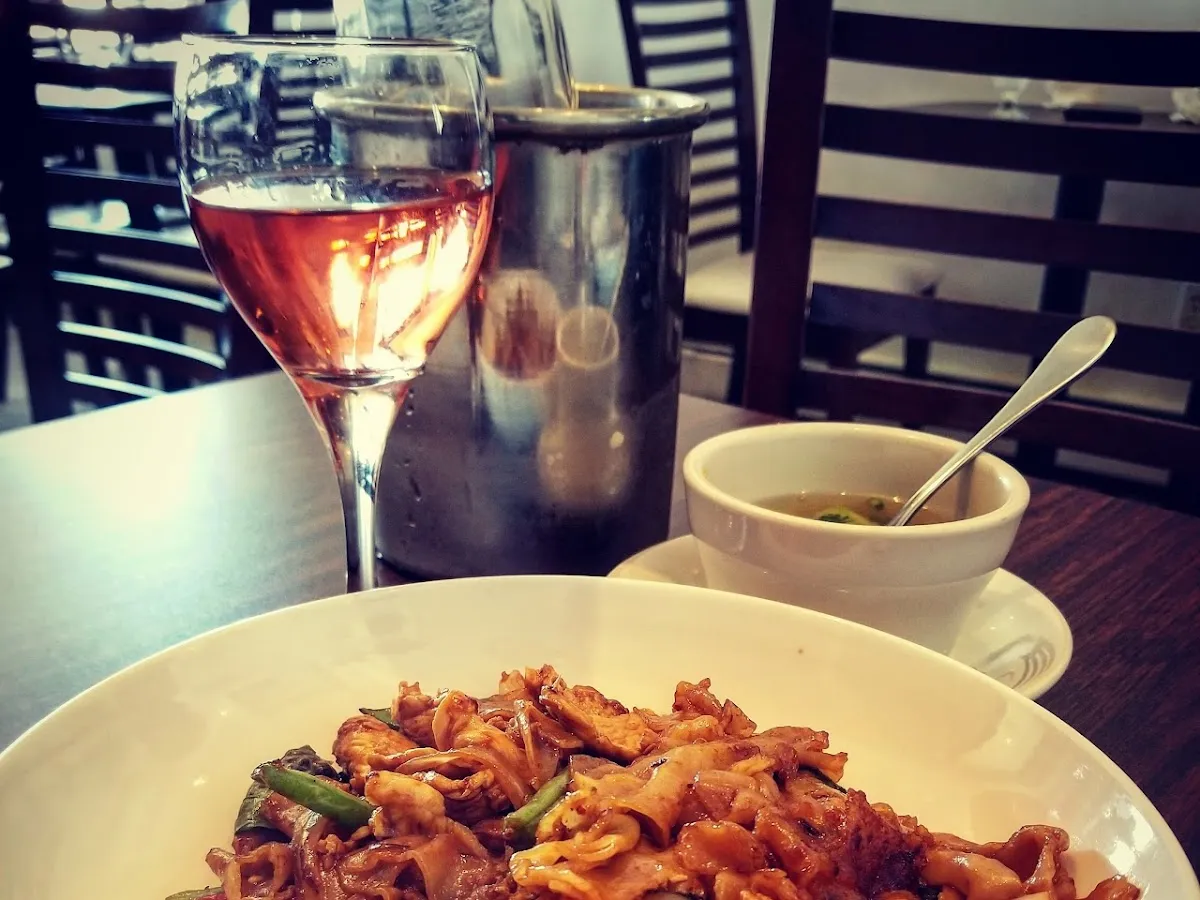 Wyckoff Thai Cuisine photo 4