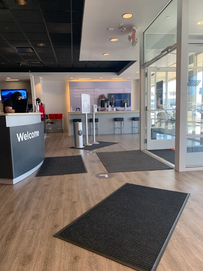 Xfinity Store by Comcast photo 3