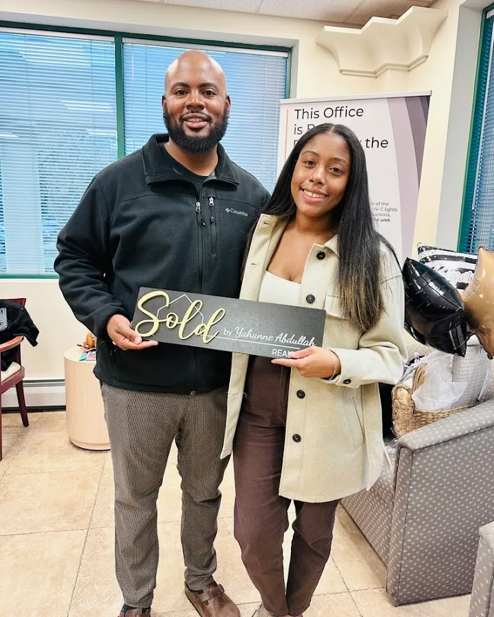 Yahanne Abdullah, REALTOR® - eXp Realty