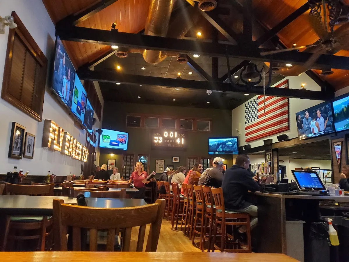 Yesterday's Creekside Tavern