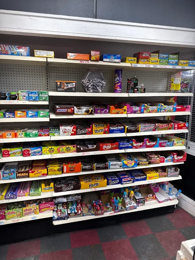 Zee 1 Food Mart photo 3