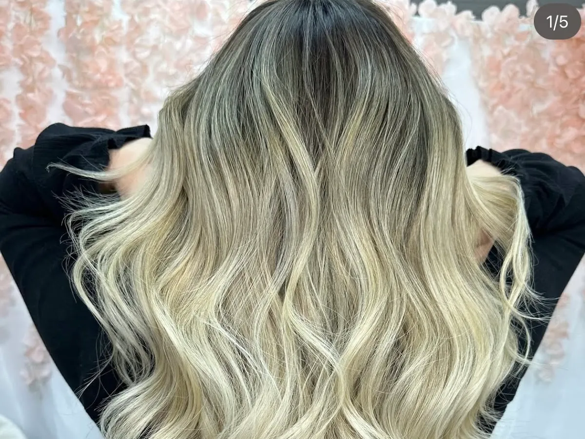 Zoilas Hair Design & Spa