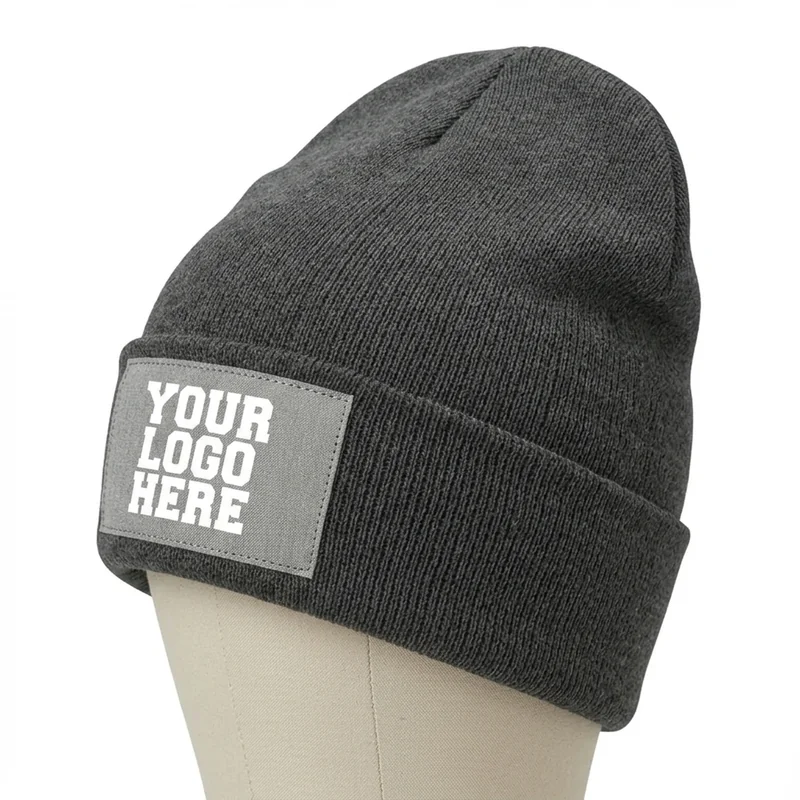 Bonnet en tricot classique view 2